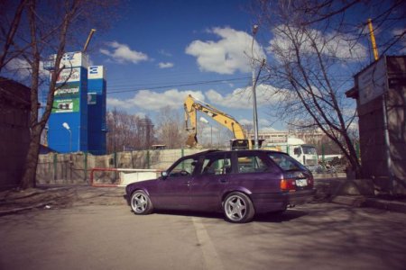 BMW E30 touring brock b1