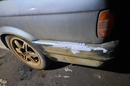 Закрепил бампер, там уже было технологическое отверстие от прошлого владельца