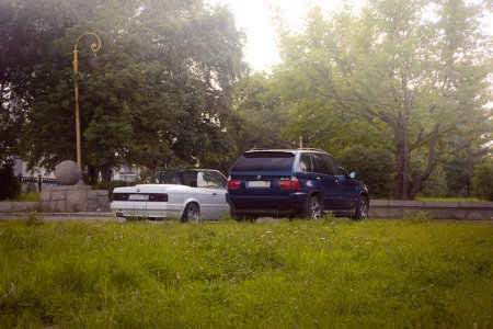 bmw e30 кабриолет и Х5 фото