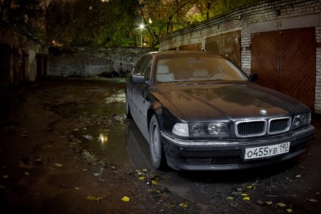 BMW E38