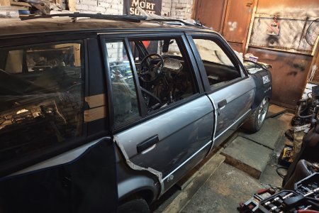 Часть двери собрано