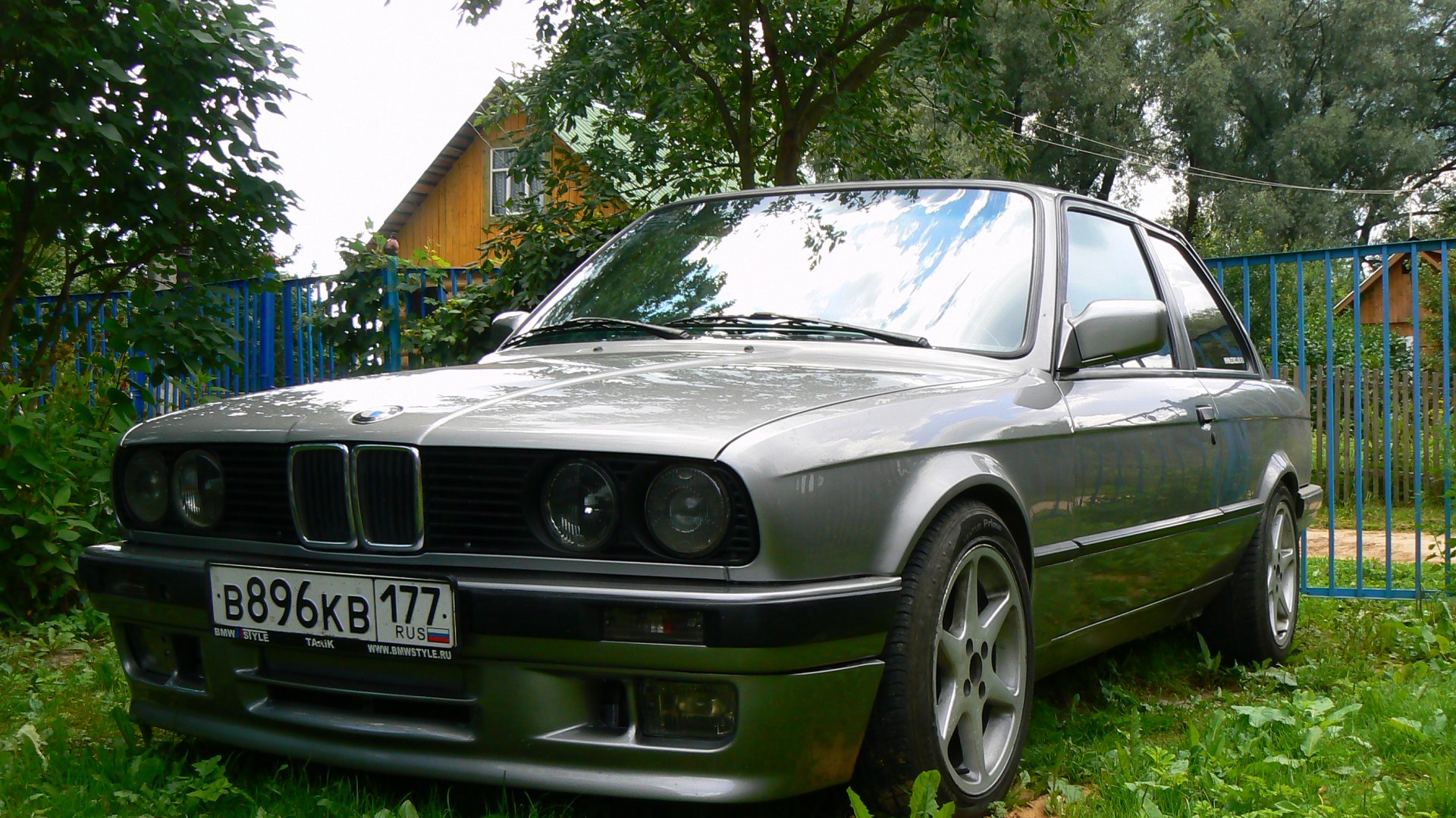 Кузовной ремонт, ставлю мтех2, покраска, кондиционер BMW E30 Mtech2 M50
