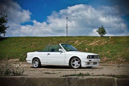 BMW E30 M-technic 2 Convertible