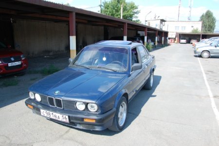 E30_318.jpg