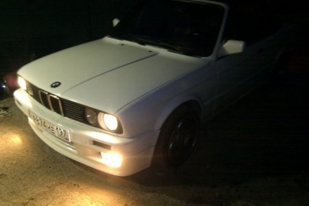 BMW E30 320 Convertible Mtechnik 2