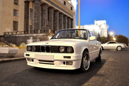 BMW E30 Кабриолет, МГУ