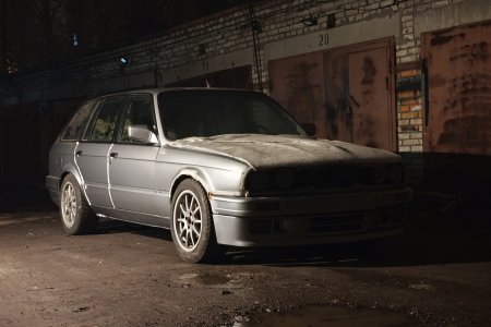 Выгнал из гаража