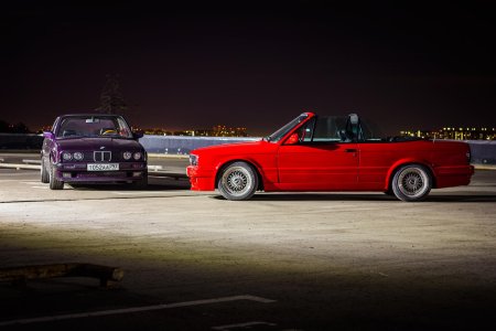 BMW E30 daytona и красный