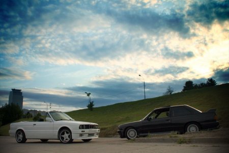 BMW E30 M3 и BMW E30 320iC MTechnik