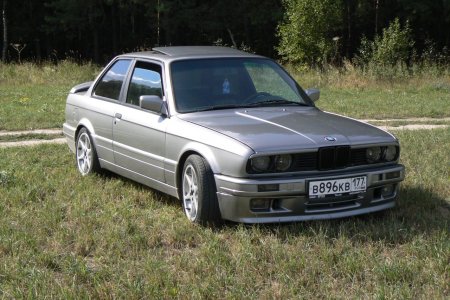 BMW E30 купе Mtechnik 2