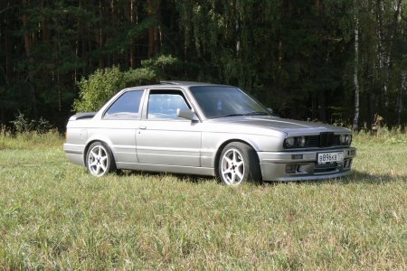 BMW E30 купе Mtechnik 2