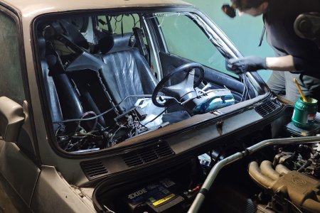 Устанавливаем резинку