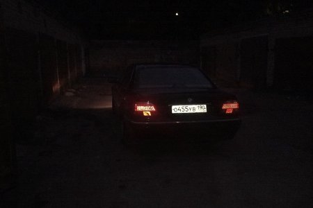 BMW e38 диодные задние фонари, как светят