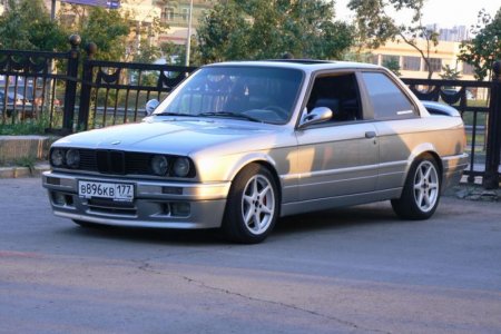 BMW E30 Mtechnik 2