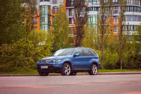 BMW X5 E53 Estoril Blau