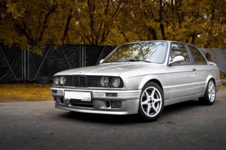 BMW E30 331i Mtechnik2