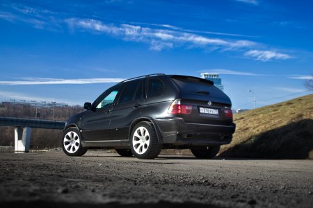 BMW X5 E53 4.8iS крылатское