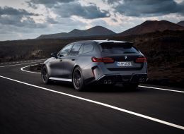 BMW M5 Touring (G99) текущего поколения. Фото: BMW Group