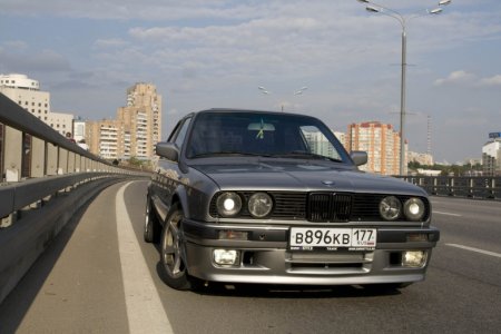 BMW E30 Coupe