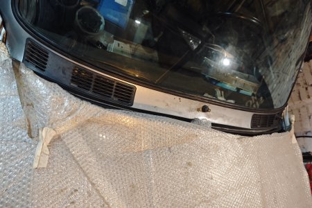 Поставил решетки