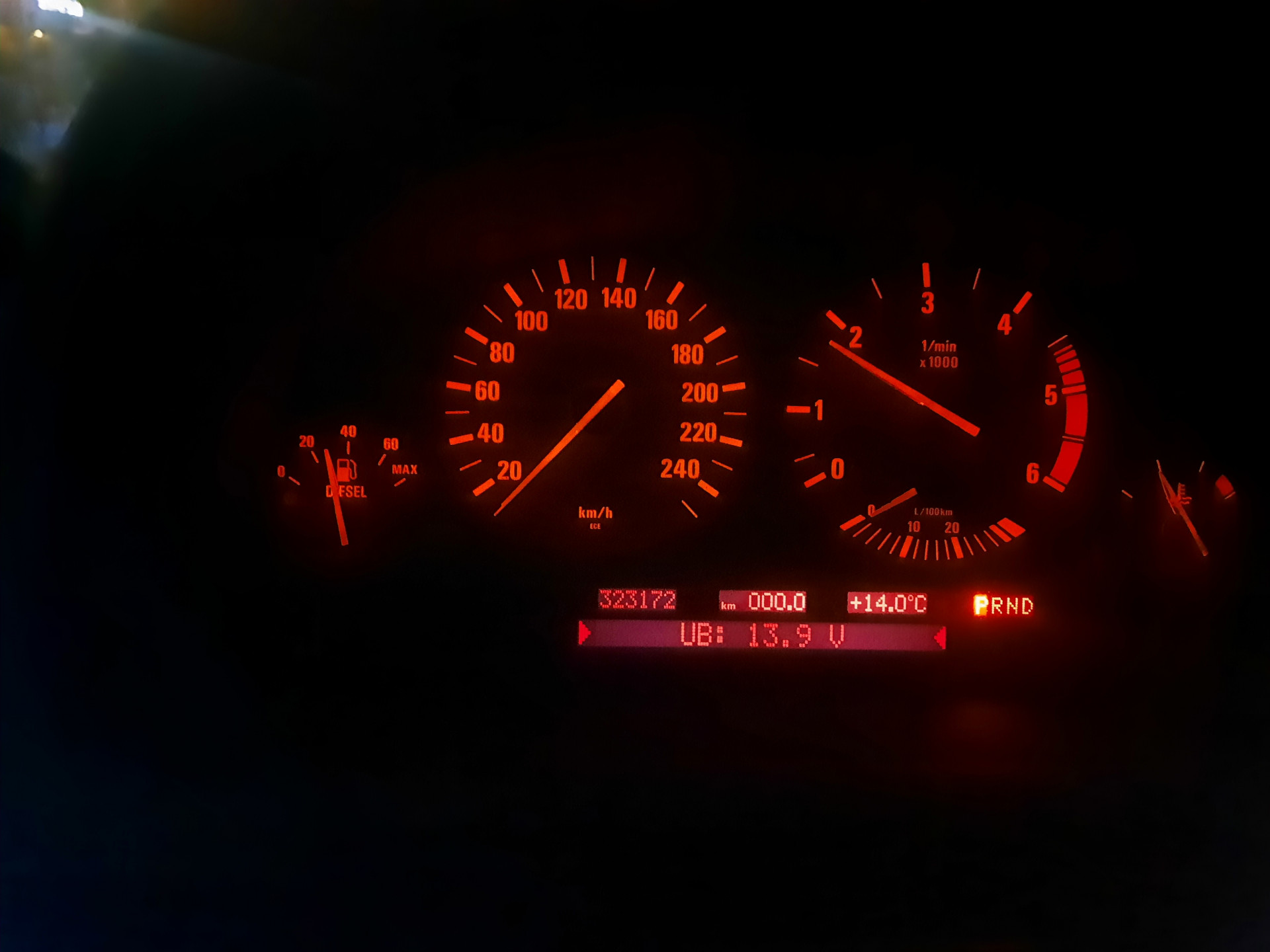 Не заводится, щелкает стартер, или тишина когда поворачиваешь ключ в ...