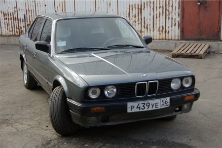 E30_320.jpg