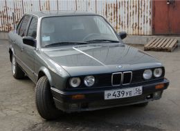 E30_320.jpg