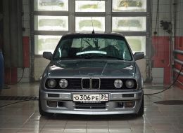 BMW E30 325i Mtechnik 2
