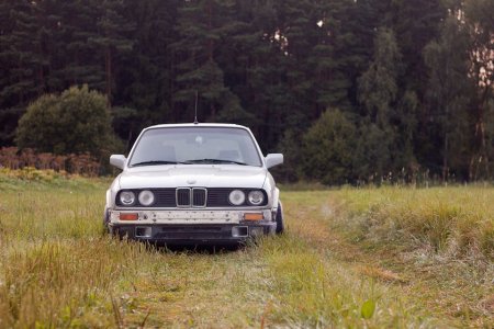 BMW E30 325 Touring потерял бампер