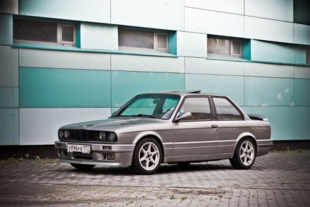 BMW E30 Mtechnik2