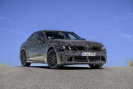 Новая BMW 3 серии (G50) в камуфляже. Фото: BMW Group