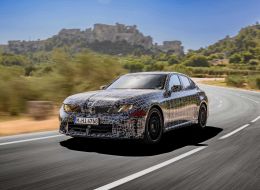 Прототип на дорогах общего пользования в Провансе. Фото: BMW Group Прототип на дорогах общего пользования в Провансе. Фото: BMW Group