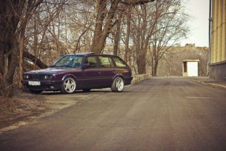 BMW E30 335i touring brock b1