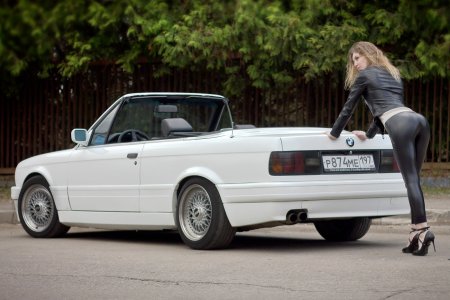 Cabrio girl