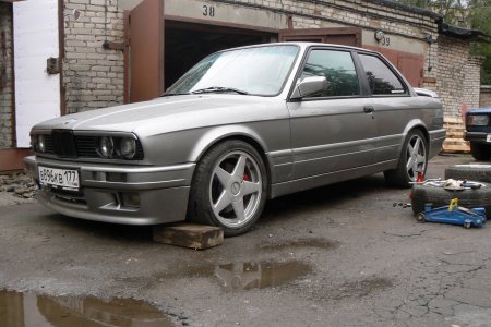 BMW E30 330 Mtech2