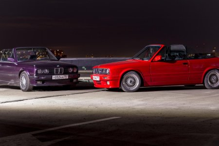 BMW E30 daytona и красный