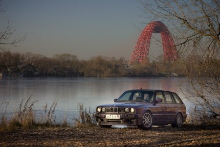 BMW E30