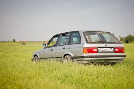 BMW E30 325 Touring