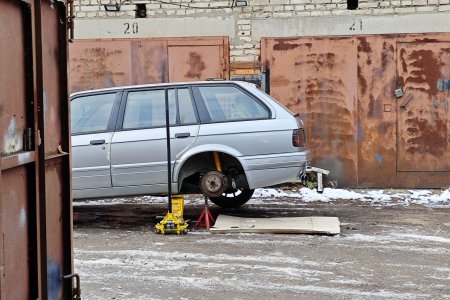 Перевешиваю задний бампер