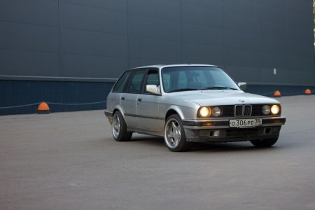 e30